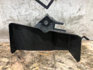 Дефлектор радиатора правый Mazda 6 контрактная Дефлектор радиатора правый Mazda 6