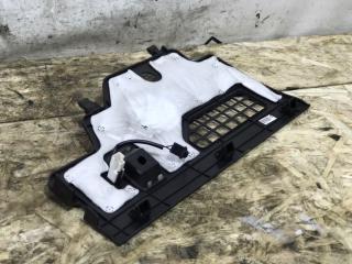 Обшивка салона Hyundai i40 1