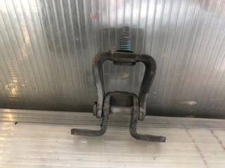Петля крышки багажника правая Volkswagen Tiguan 1 5N0827301 контрактная
