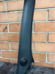 Запчасть обшивка стойки кузова передняя правая Nissan Juke 2013