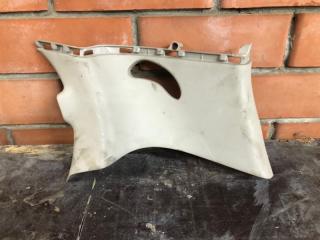 Запчасть обшивка стойки кузова задняя правая Nissan Juke