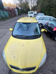 Капот Skoda Fabia 2010