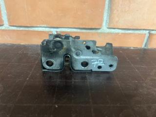 Замок капота Skoda Fabia