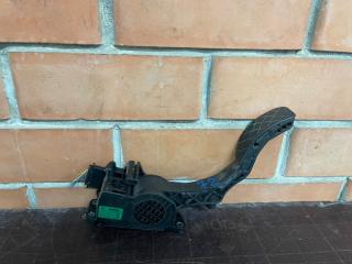 Педаль газа Skoda Fabia