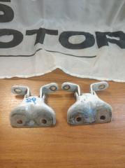 Петля крышки багажника Hyundai i40 2017