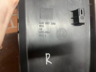 Обшивка стойки кузова правая Fabia 2