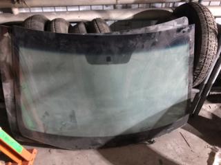 Фото запчасти стекло лобовое Hyundai Solaris Б/У запчасть Запчасть стекло лобовое Hyundai Solaris