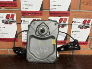 Стеклоподъемник задний правый Skoda Fabia