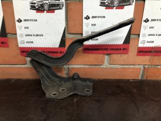 Петля капота левая Hyundai i40 контрактная Петля капота левая Hyundai i40