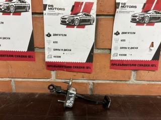 Ограничитель двери передний левый Hyundai i40