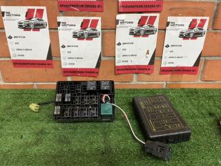 Фото запчасти блок предохранителей SsangYong Rexton контрактная запчасть Запчасть блок предохранителей SsangYong Rexton