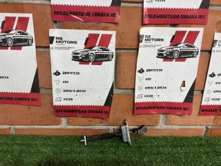 Запчасть ограничитель двери передний левый Nissan Juke