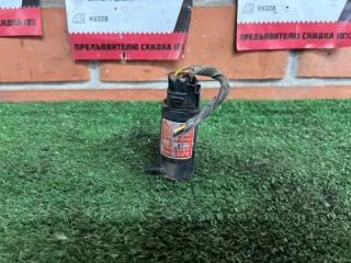 Фото запчасти насос омывателя SsangYong Rexton контрактная запчасть Запчасть насос омывателя SsangYong Rexton