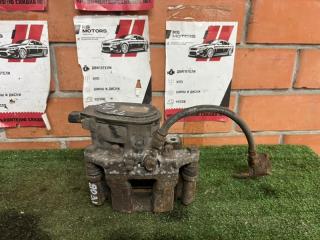 Суппорт тормозной задний левый Hyundai i40