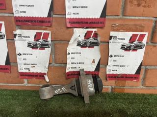 Подушка двигателя передняя Hyundai i40