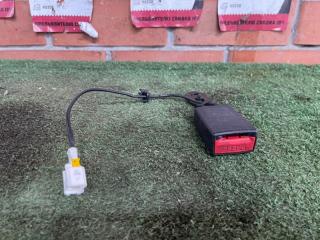 Запчасть замок ремня безопасности передний левый Peugeot PARTNER