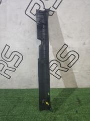 Накладка порога передняя правая Hyundai i40 2015