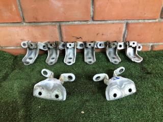 Запчасть петля двери Kia Sportage