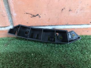 Запчасть кронштейн бампера передний правый Ford Focus