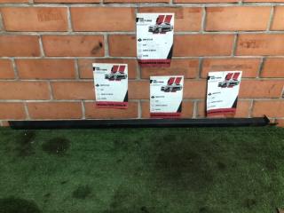 Запчасть накладка порога передняя левая Porsche Cayenne