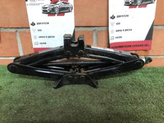 Запчасть домкрат Toyota Camry
