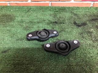 Запчасть кронштейн радиатора Kia K5