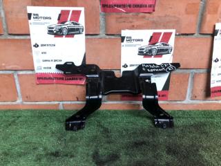 Запчасть кронштейн Mazda CX-5