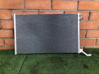 Запчасть радиатор охлаждения двигателя Jaguar XE