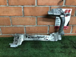 Запчасть кронштейн фары левый Jaguar XE