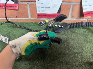 Проводка двери передняя правая Touareg 2