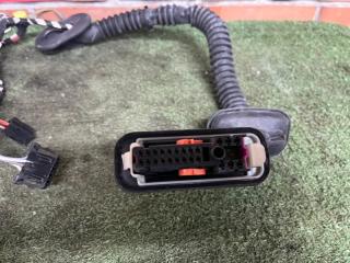 Проводка двери передняя правая Touareg 2