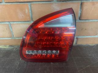 Фонарь внутренний правый Porsche Cayenne
