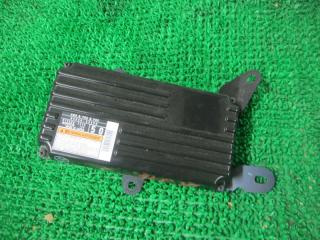 Блок ABS Lexus IS300H