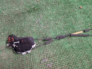 Запчасть замок боковой двери задний правый SUBARU Levorg 2020+