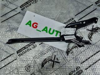 Запчасть рамка радиатора Toyota AQUA 2017+