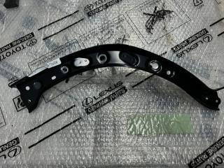 Запчасть рамка радиатора правая Toyota Probox 2014+