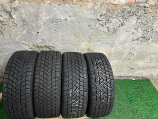 Комплект из 4-х Шина зимняя 225/45R18 MICHELIN X-ICE SNOW (б/у)