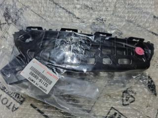 Запчасть крепление бампера переднее левое Toyota Alphard