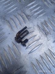 Фото запчасти форсунка масляная Volkswagen Transporter 1990—2003 контрактная запчасть Запчасть форсунка масляная Volkswagen Transporter 1990—2003