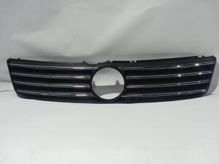 Решетка радиатора Volkswagen PASSAT 1997-2000