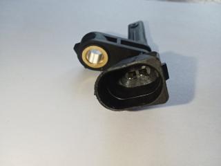 Датчик ABS Transporter 2003-2009 T5