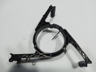 Кронштейн вентилятора Volkswagen Transporter 1991-2003