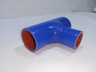 Патрубок силиконовый тройник