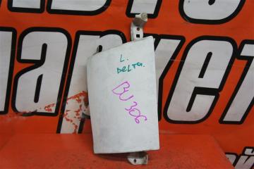 Щечка передняя левая TOYOTA DYNA 2006