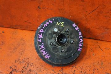 Фото запчасти ступица задняя правая TOYOTA PRIUS 2006 контрактная запчасть Запчасть ступица задняя правая TOYOTA PRIUS 2006