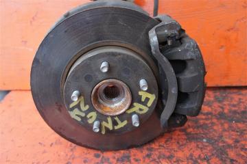 Запчасть ступица передняя правая NISSAN SERENA 2004