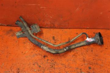 Запчасть горловина топливного бака задняя NISSAN BLUEBIRD SYLPHY 2002