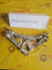 Петли багажника Ford Focus 2 Б/У Петли багажника Ford Focus 2