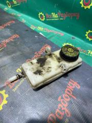 Запчасть бачок тормозной Peugeot 308