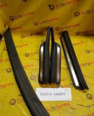 Запчасть пластик Toyota Camry 30